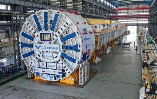 中國成功出口兩臺超級盾構(gòu)機(jī),一臺出口波蘭,另一臺出口澳大利亞